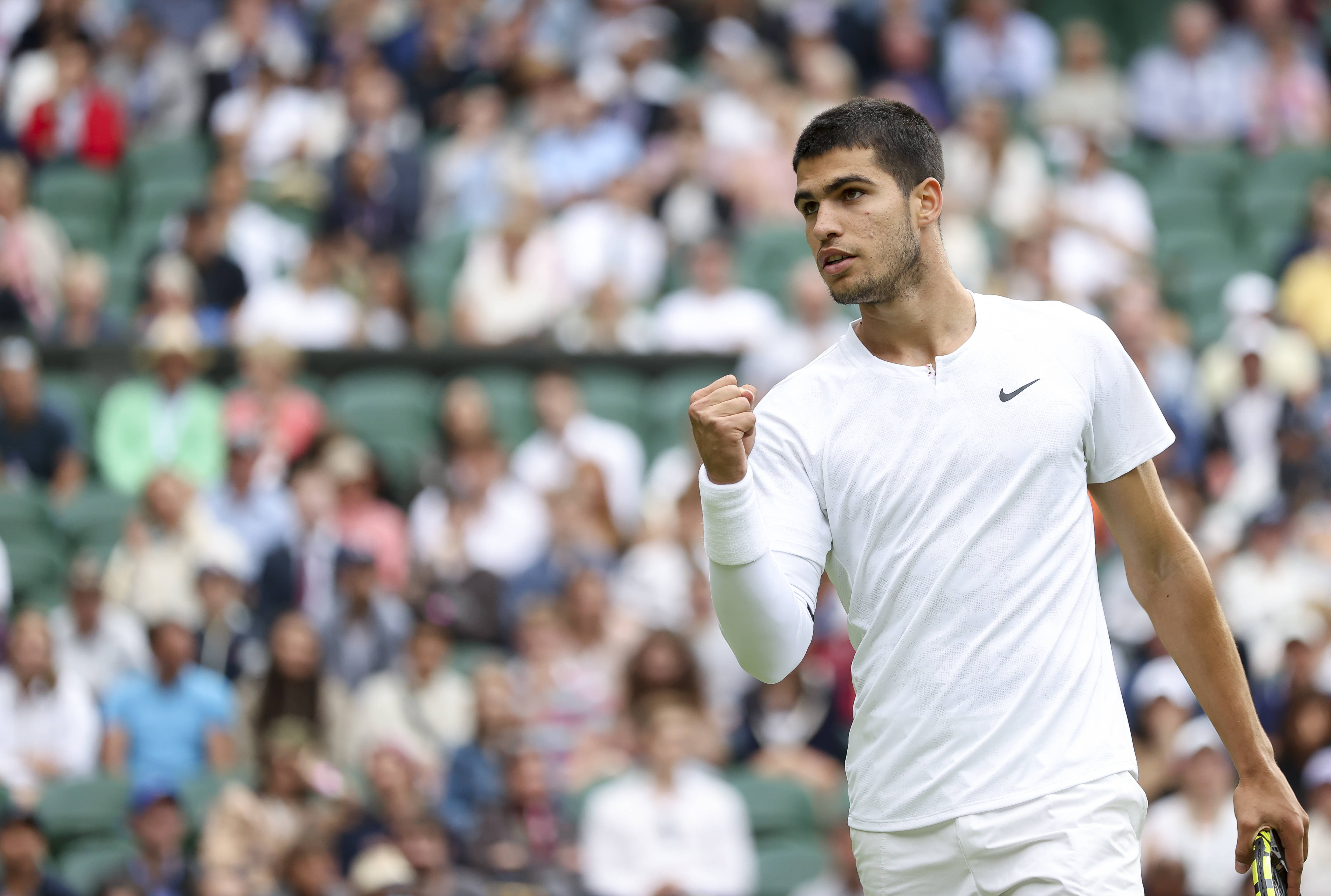 情四射形成 情四射形成