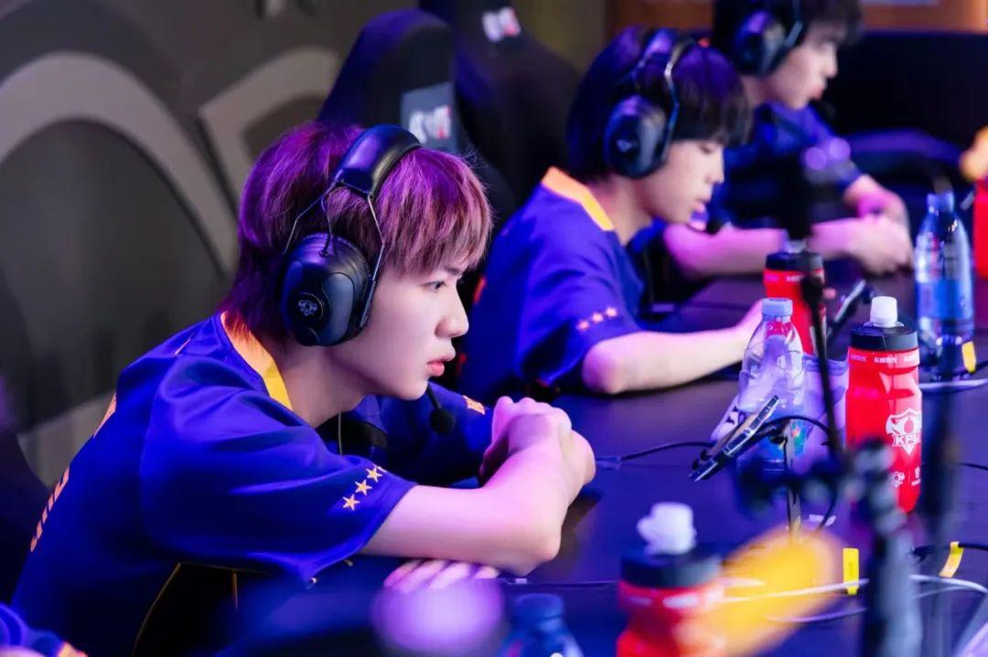 娜个人的成 娜个人的成