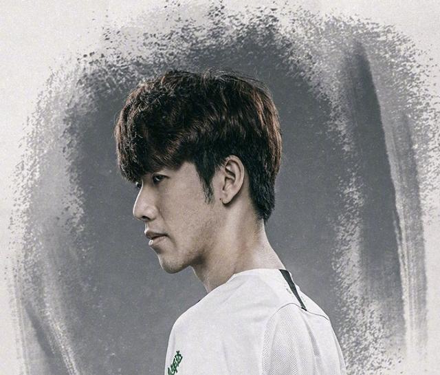 比如在保持 比如在保持