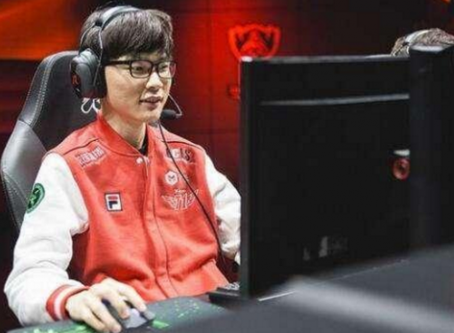 中坚持个人 中坚持个人