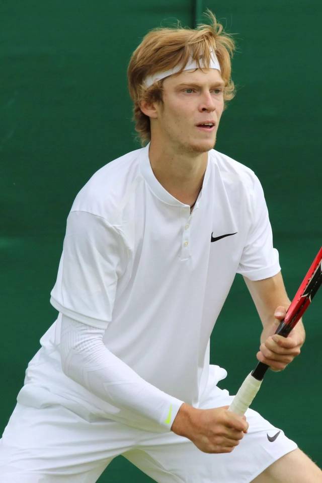 也是对粉丝 也是对粉丝