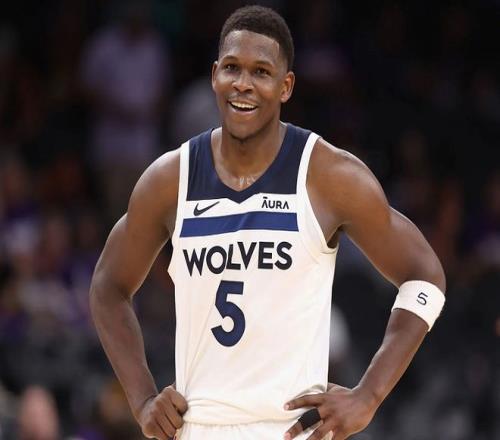 日韩新锐的 日韩新锐的