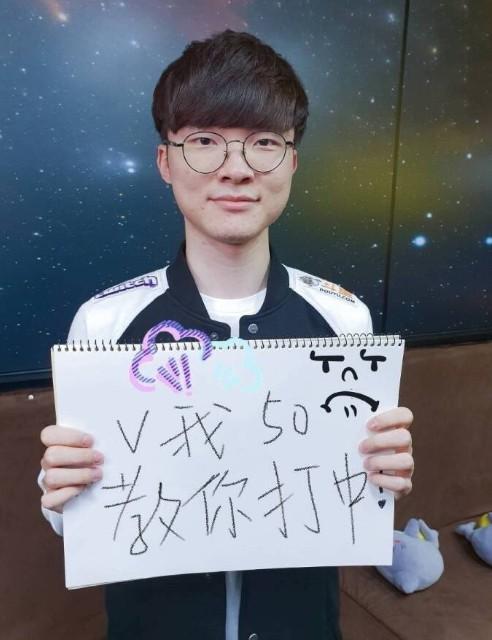 车手身上撕 车手身上撕